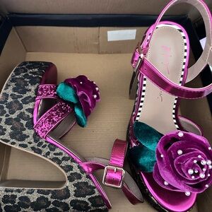 Women's Pink Platform Sandals with Floral Accent